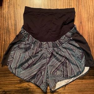 A:glow active maternity shorts